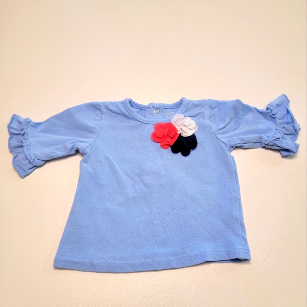 Crown & Ivy 9 month pale blue top with flowers
